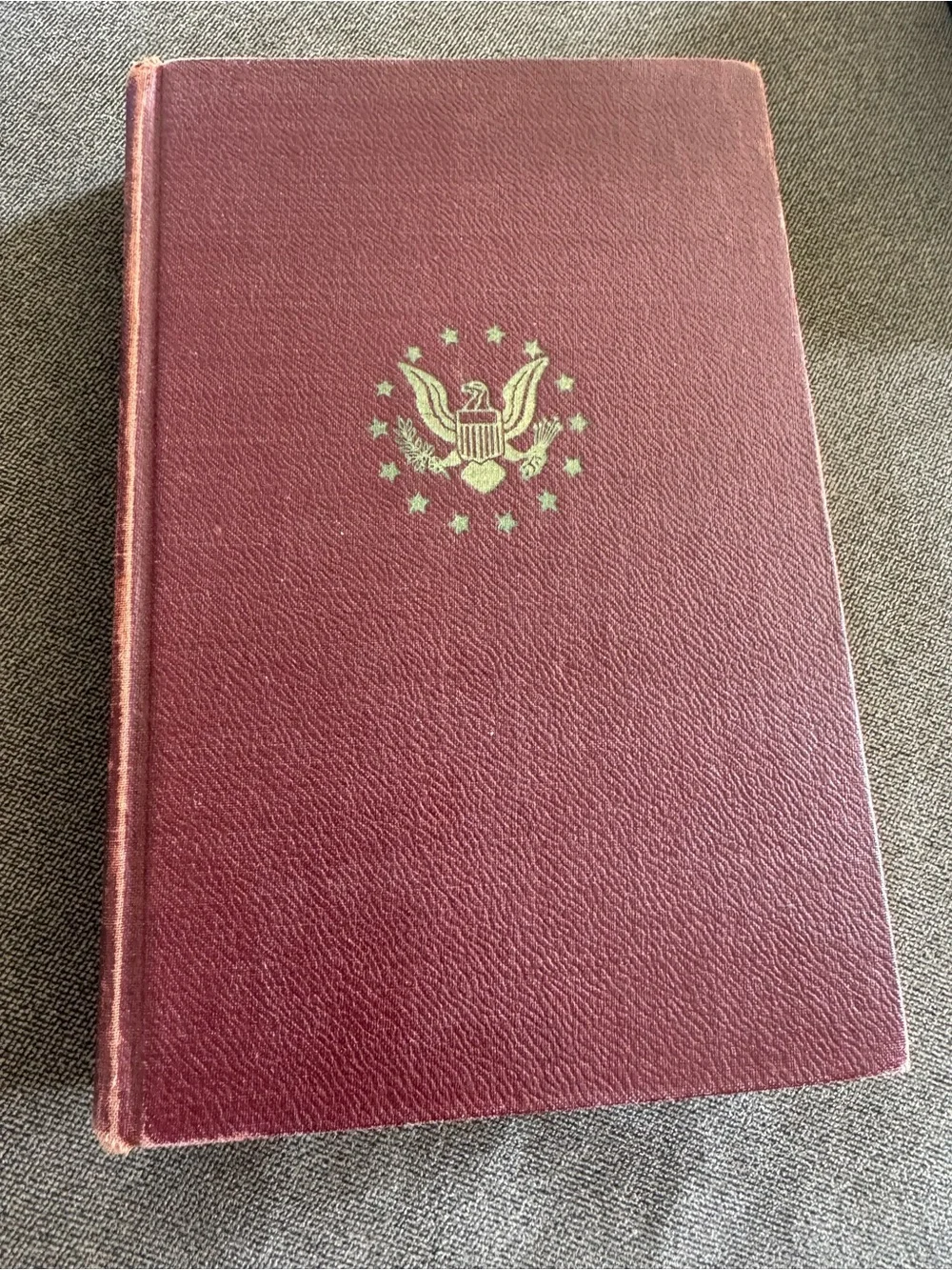 Alice's Adventures in Wonderland and Through the Looking-Glass - Classic Book